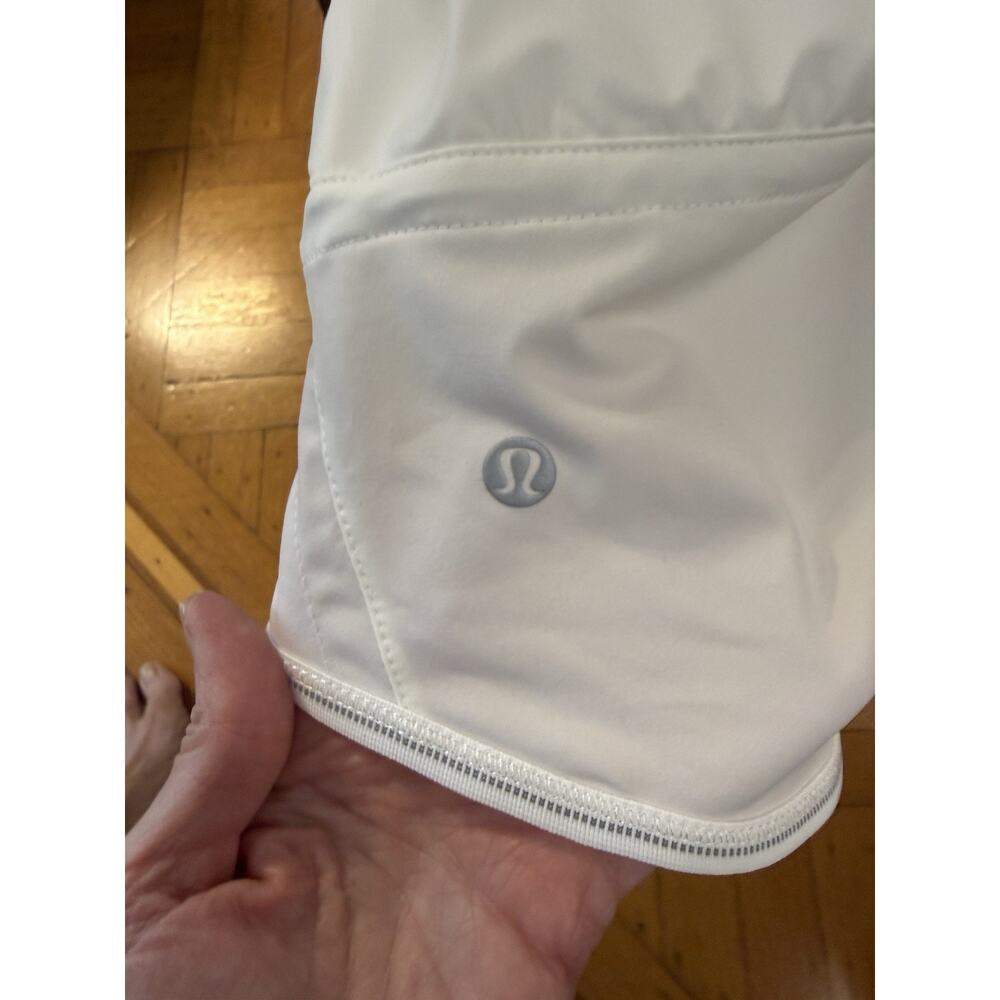 Lululemon Kicking Asphalt FullZip Jacket, Size 8, NWT-White - Picture 10 of 14